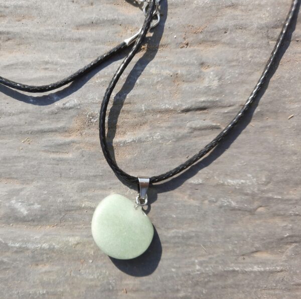 wp-1668696502281 Pendentif avec pierre Aventurine